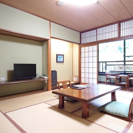 Kurokawa Onsen Ryokan Ichinoi Мінаміоґуні Екстер'єр фото